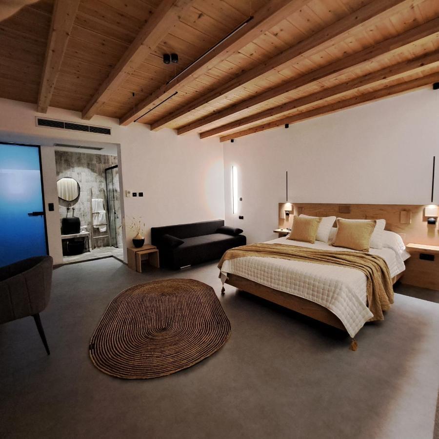 Nisaki Hotel & Elite Suites Ermoúpoli Eksteriør bilde