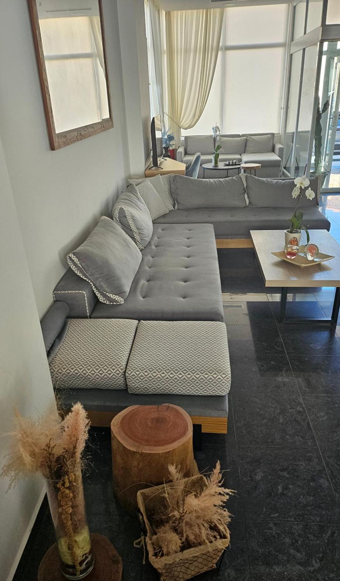 Nisaki Hotel & Elite Suites Ermoúpoli Eksteriør bilde