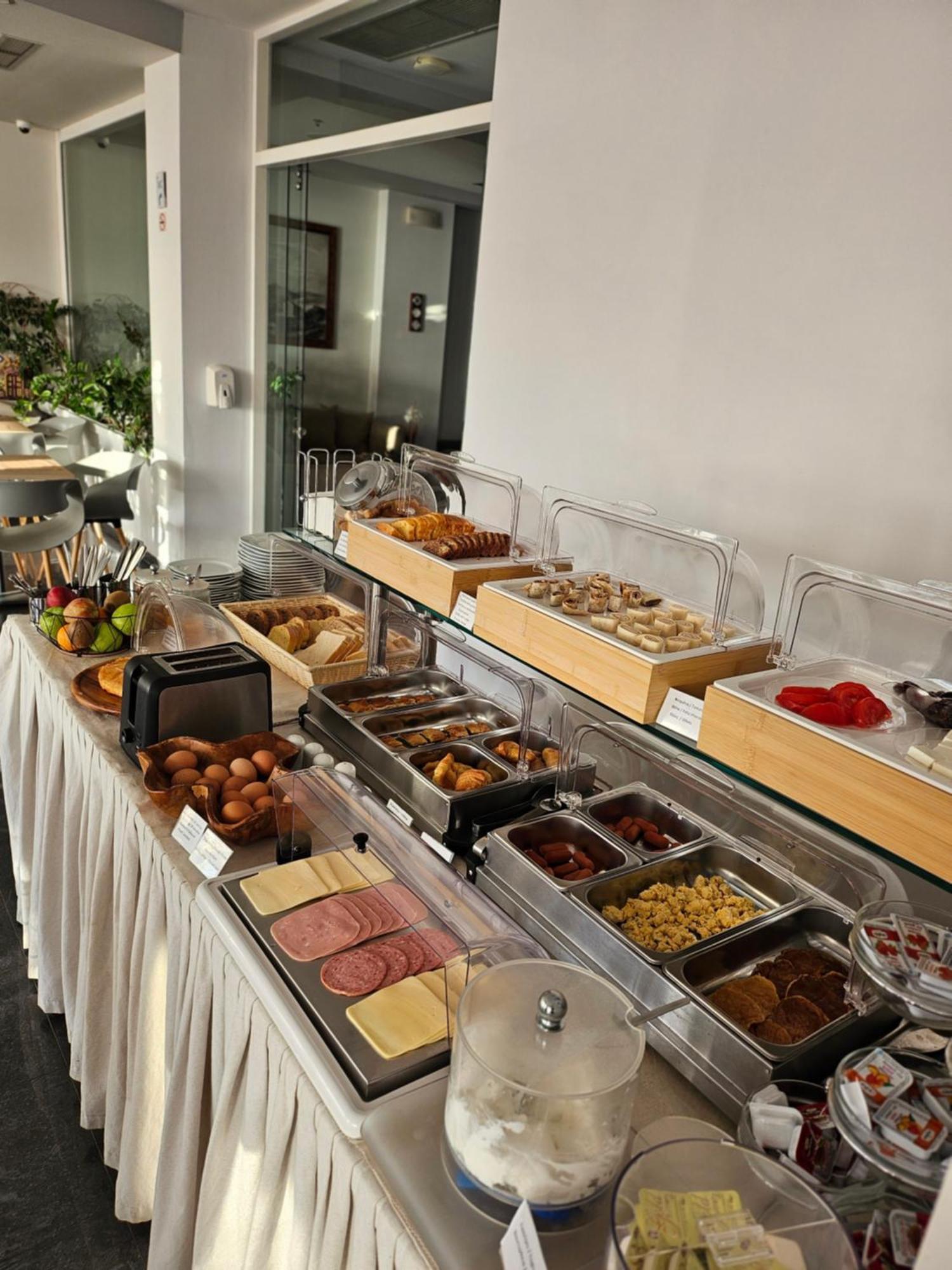 Nisaki Hotel & Elite Suites Ermoúpoli Eksteriør bilde