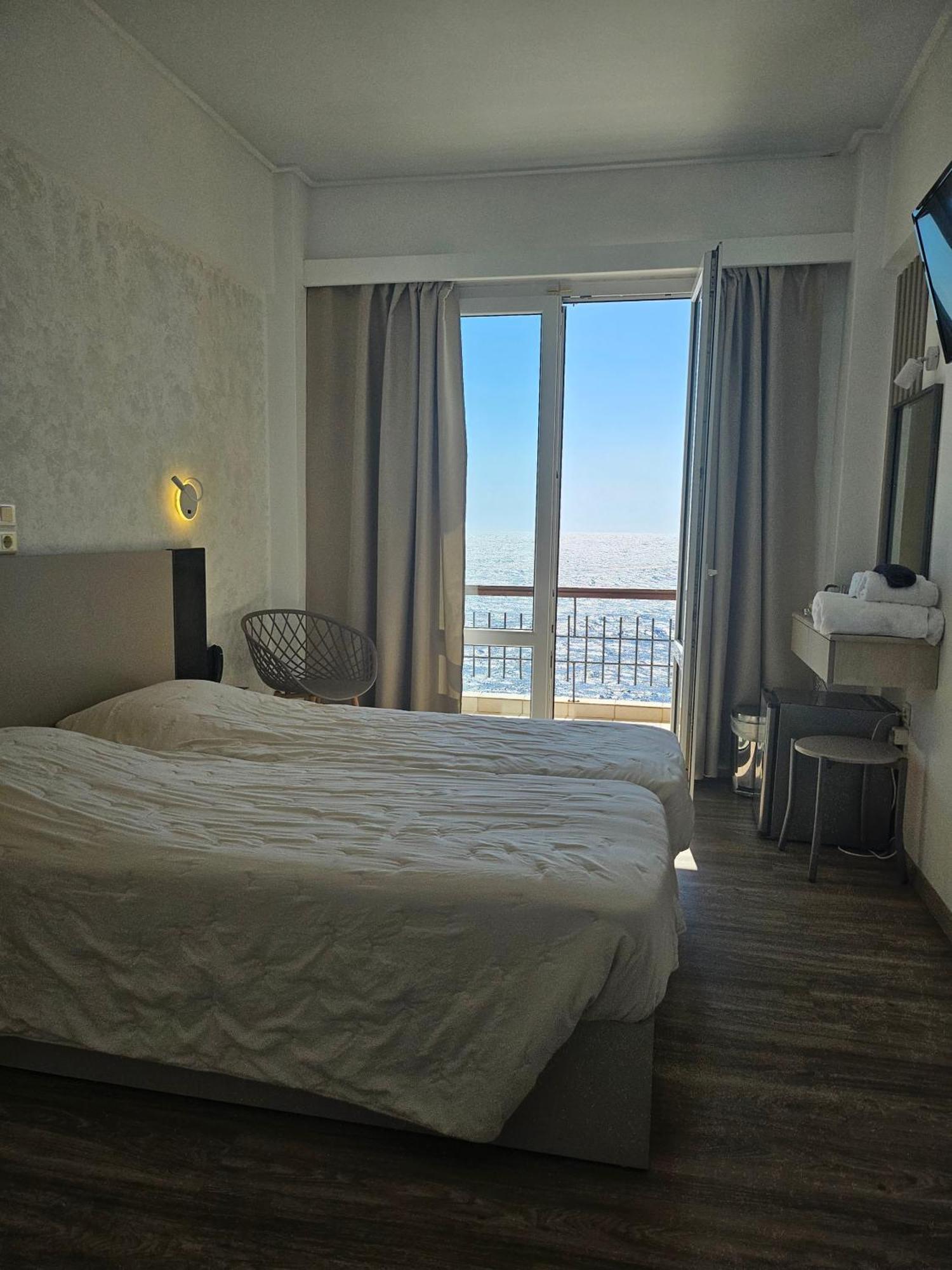 Nisaki Hotel & Elite Suites Ermoúpoli Eksteriør bilde