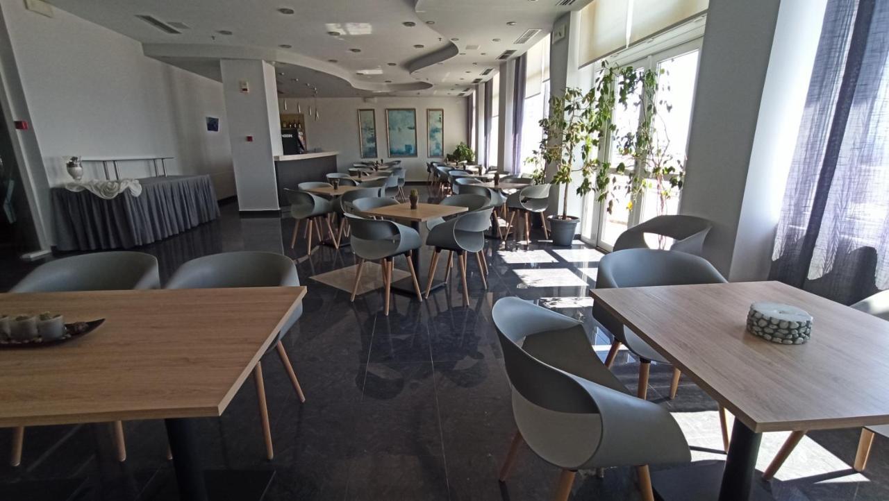 Nisaki Hotel & Elite Suites Ermoúpoli Eksteriør bilde