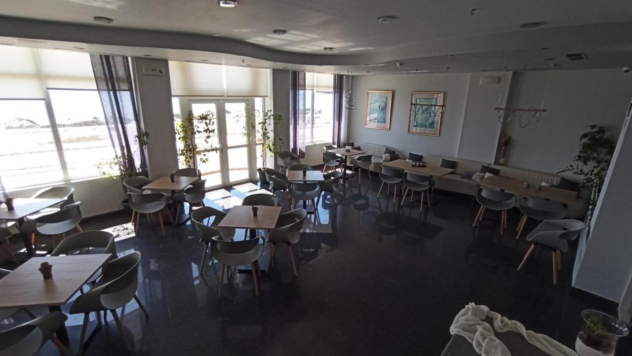 Nisaki Hotel & Elite Suites Ermoúpoli Eksteriør bilde